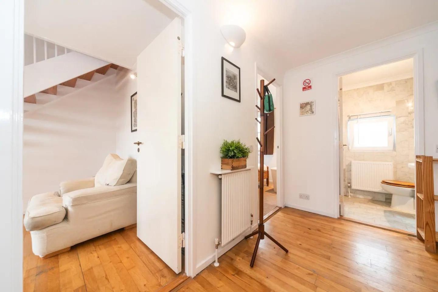 Sunny Maisonette With Views Over Canary Wharf, ロンドン エクステリア 写真