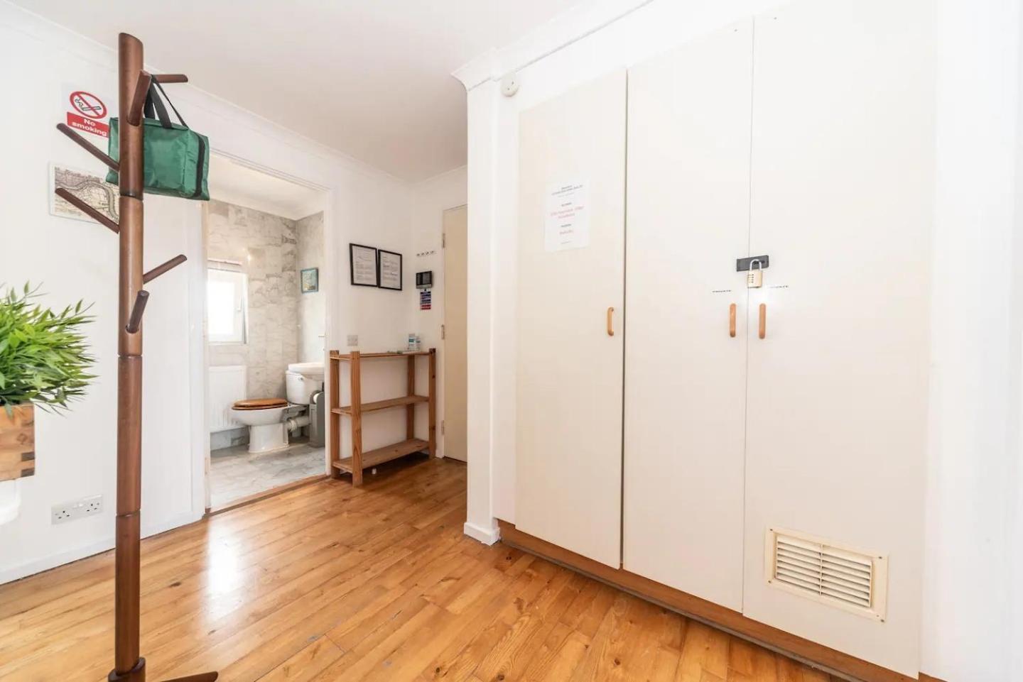 Sunny Maisonette With Views Over Canary Wharf, ロンドン エクステリア 写真