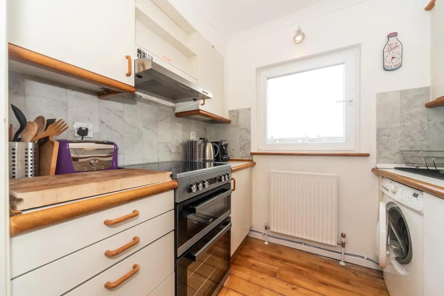 Sunny Maisonette With Views Over Canary Wharf, ロンドン エクステリア 写真